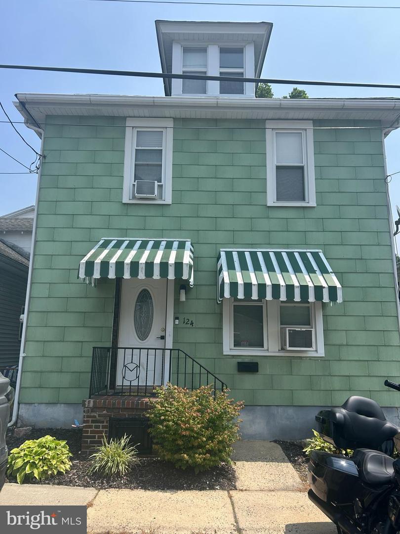 124 Long Avenue
