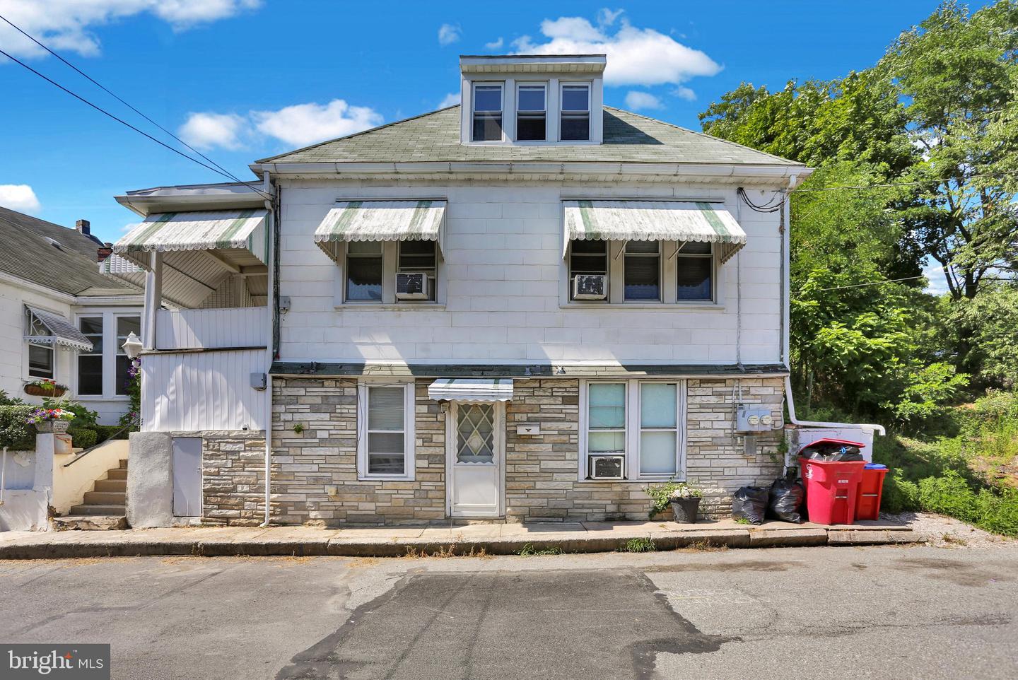 224 W Wallace Street, Pottsville