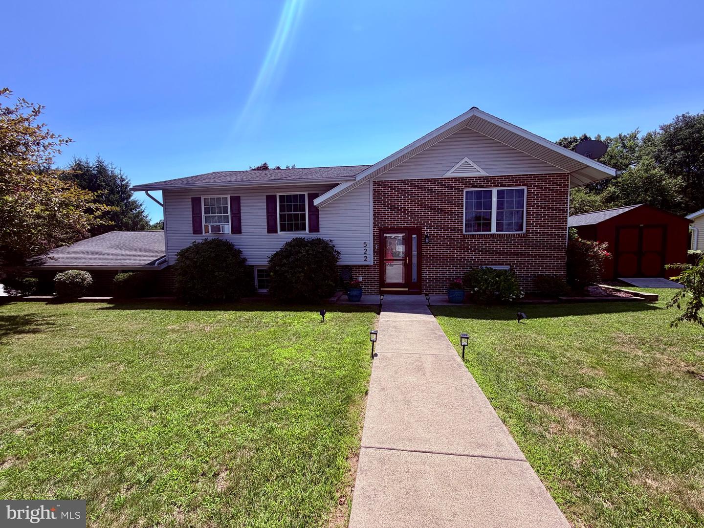 522 Maple Street