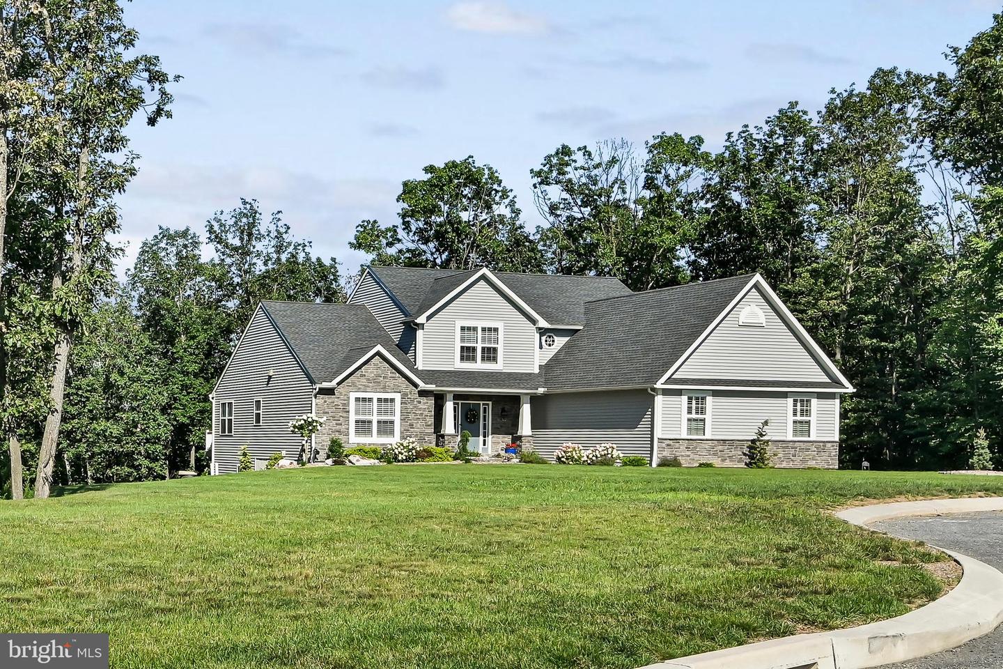 33 Cisella Drive