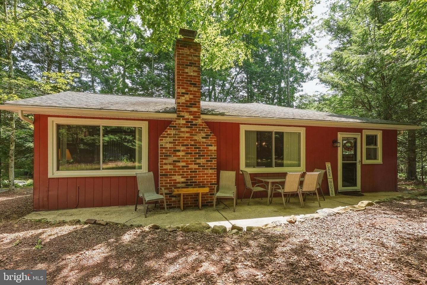 3 Deer Trail Lane