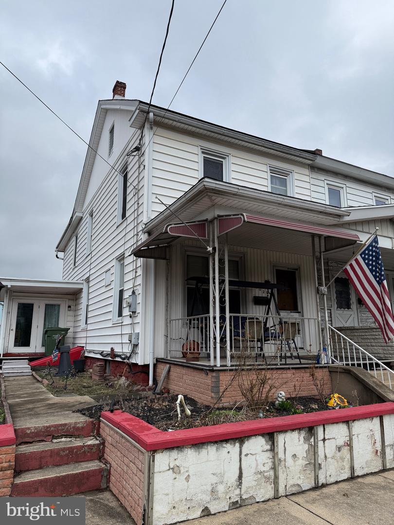 102 N Tulpehocken Street
