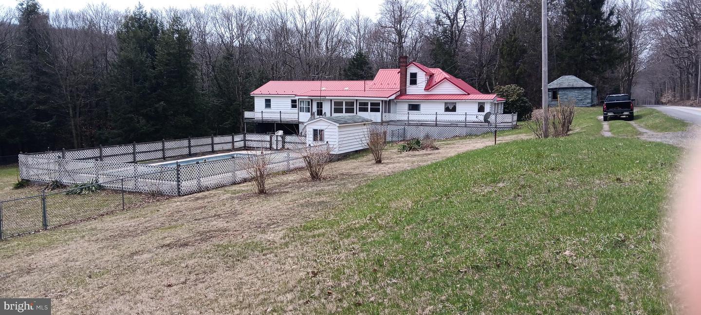 1243 Shaffer Mountain Road, Cairnbrook