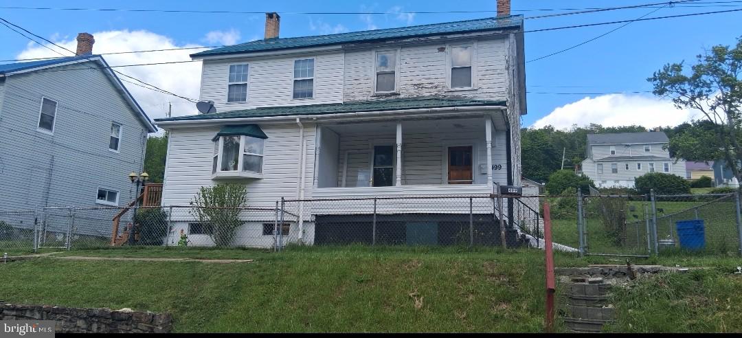 499 2nd St.