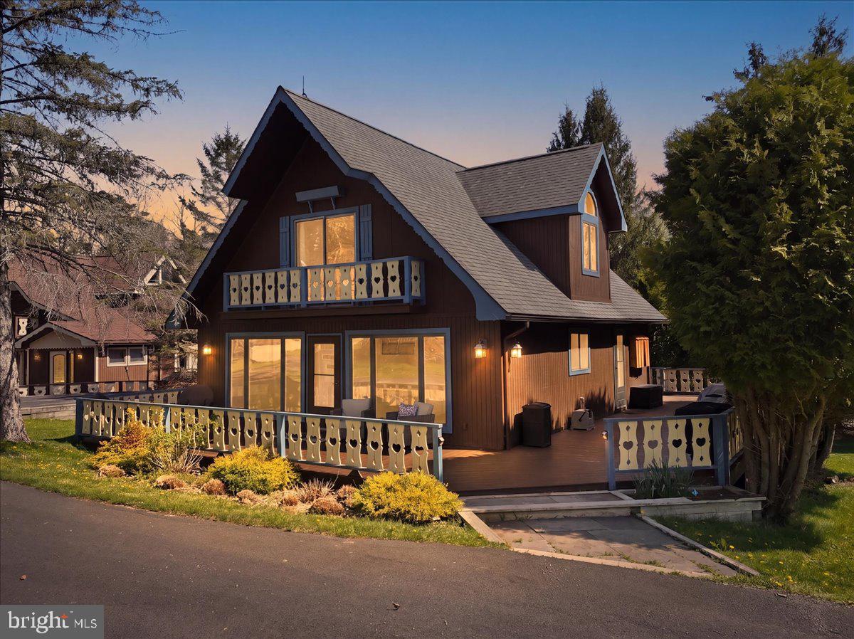 25 Fall Place, Union Dale