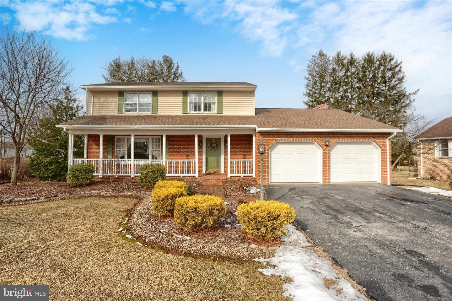 301 Stahl Street, Middleburg