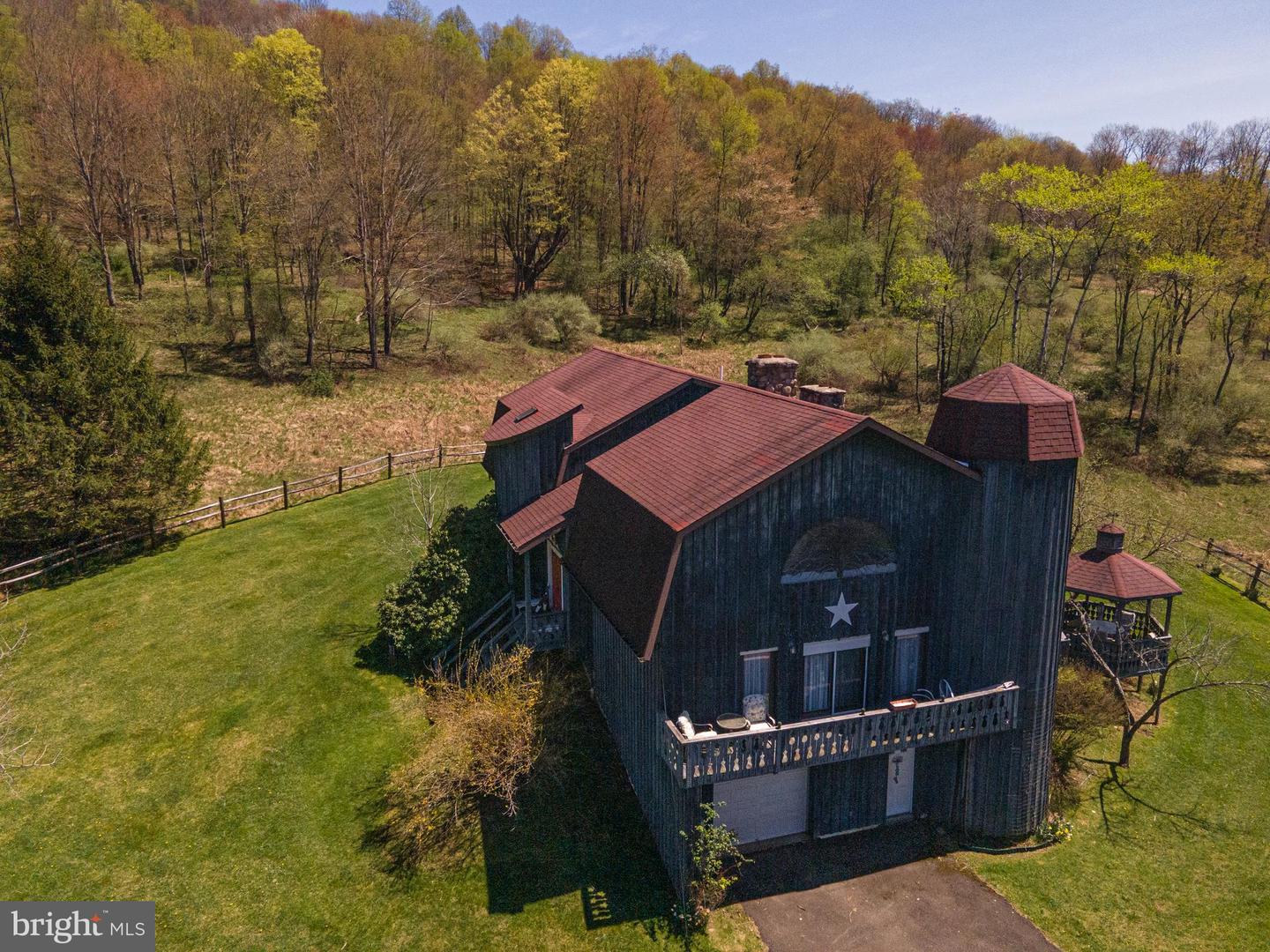 1518 Elk Run Road, Gaines