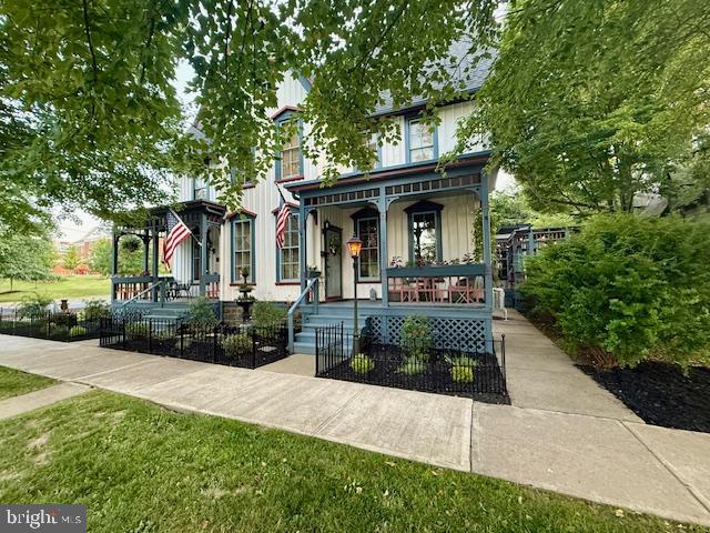 28 Central Ave, Wellsboro