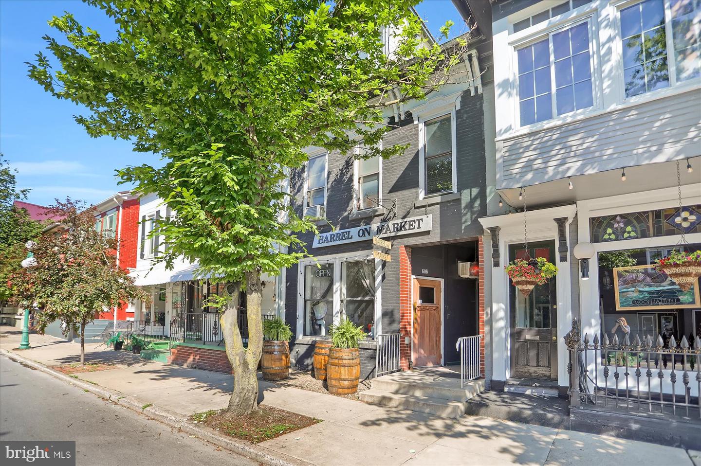 606 Market Street, Lewisburg