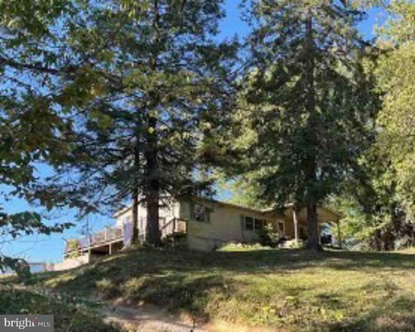 96 Linden Road, Canonsburg