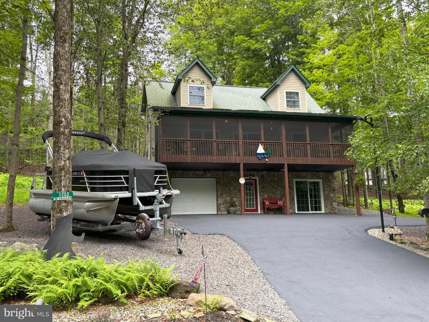 1013 Tomahawk Road, Lake Ariel