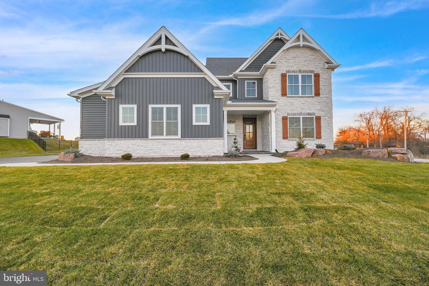 705 Oxford Drive #39 - Model Home