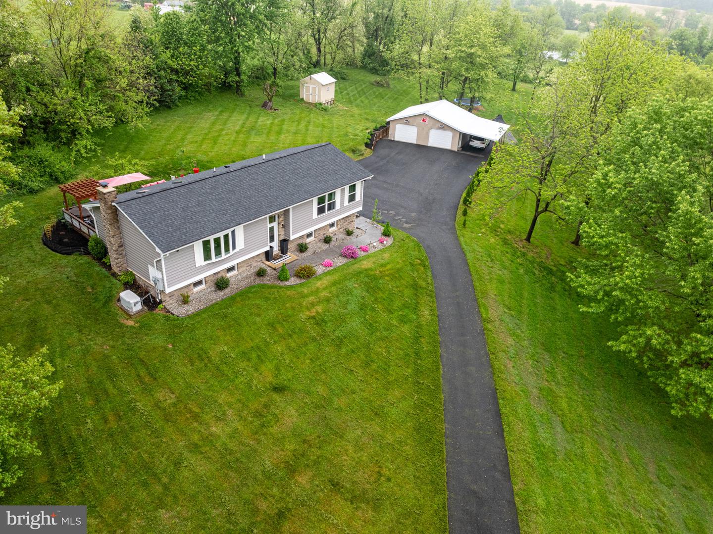 501 Mount Olivet Church Road, Fawn Grove
