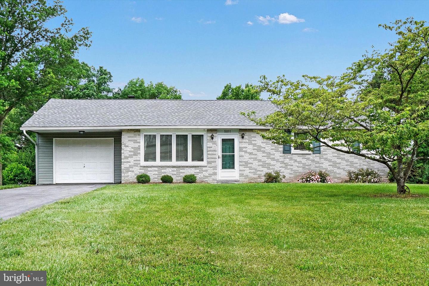 5011 Pine Hill Road, Dover