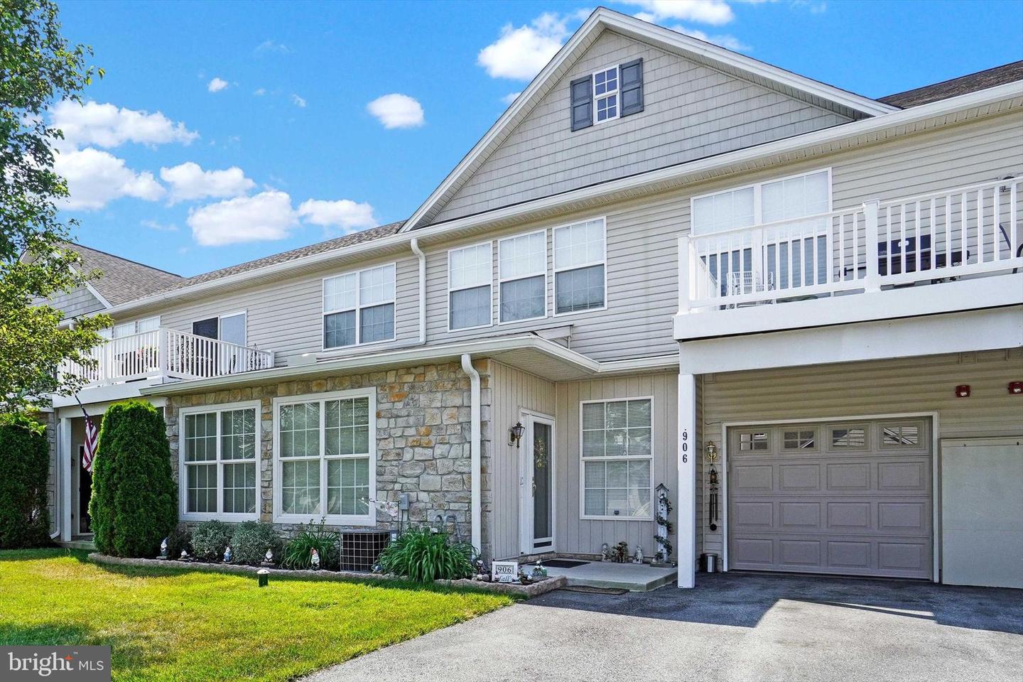 906 Crestview Lane #906, Stewartstown