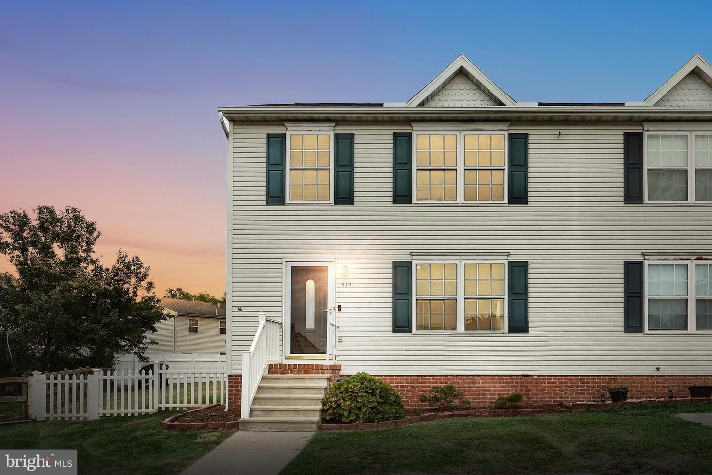 414 Debbie Court, Hanover