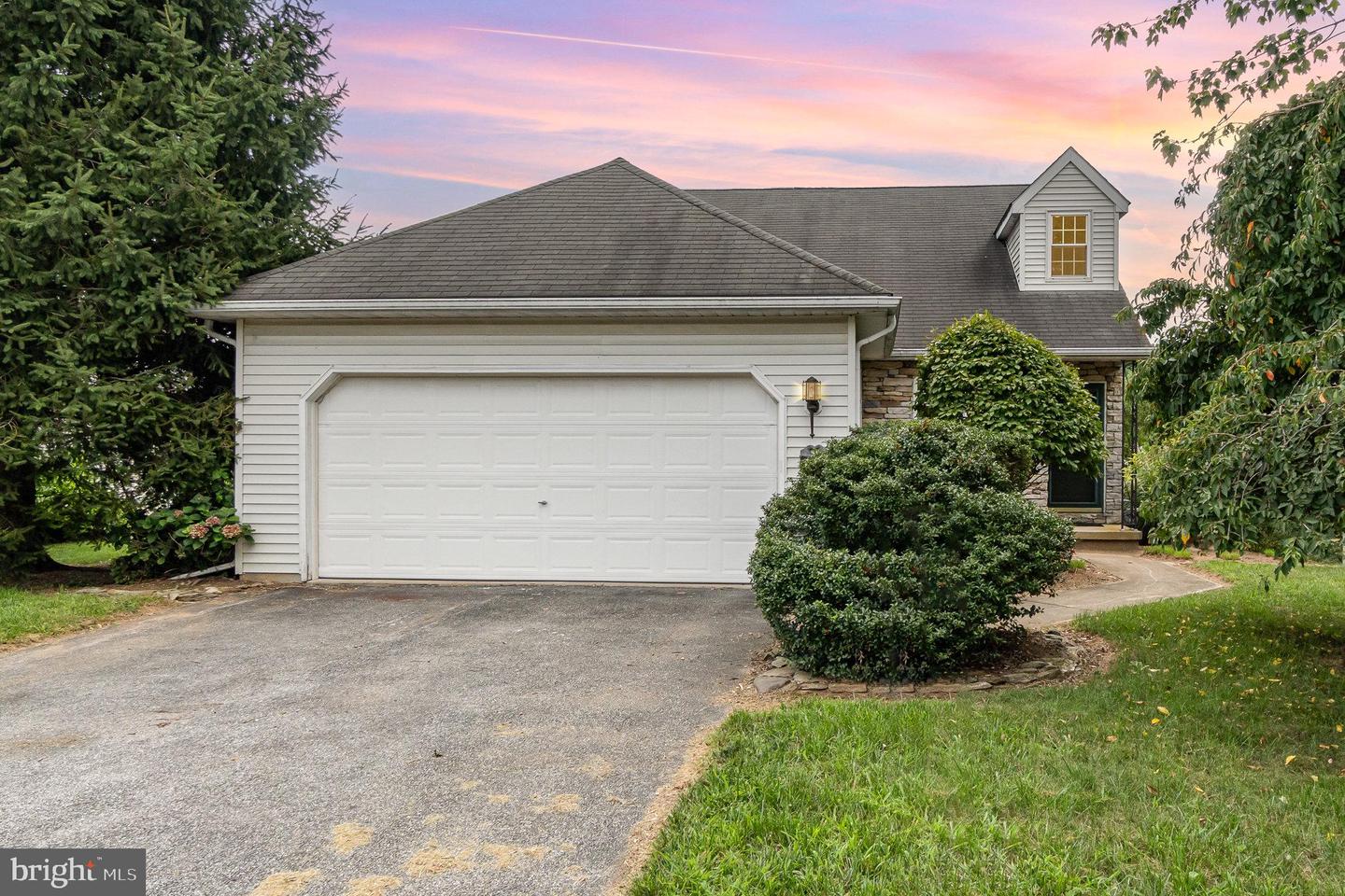 613 Misty Hill Lane, Dallastown