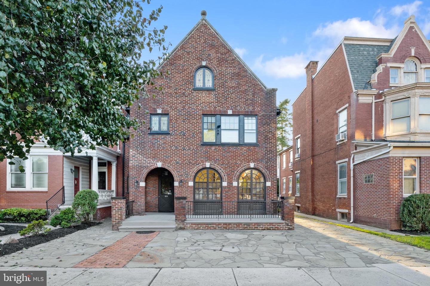 818 S George Street, York
