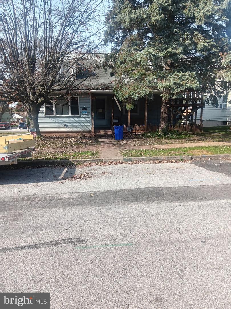64 S 6th Street, Mount Wolf