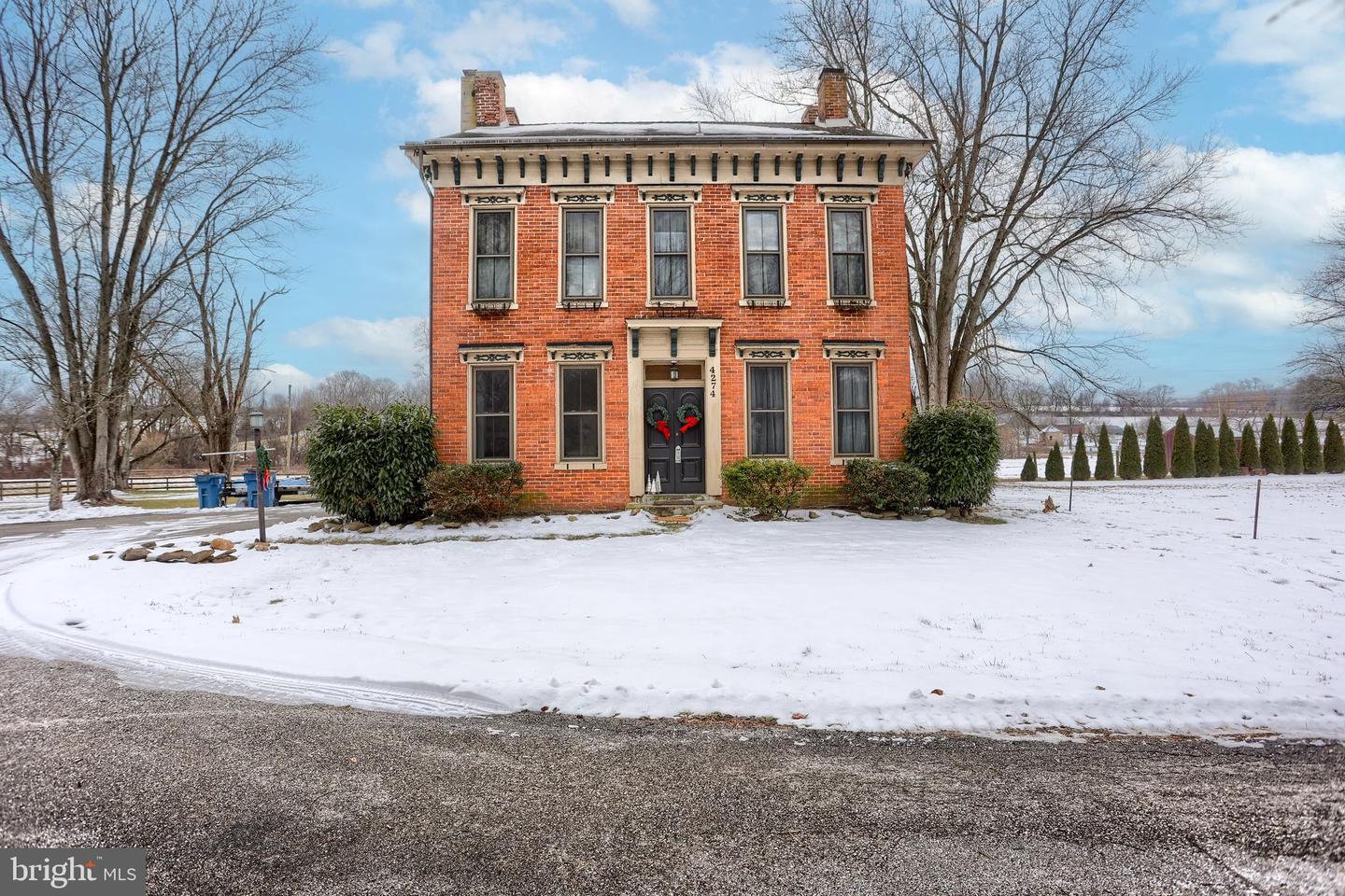 4274 Russell Lane, Seven Valleys