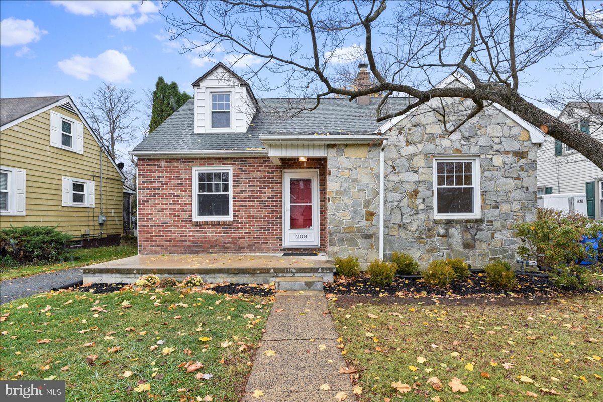 208 Wynwood Road, York