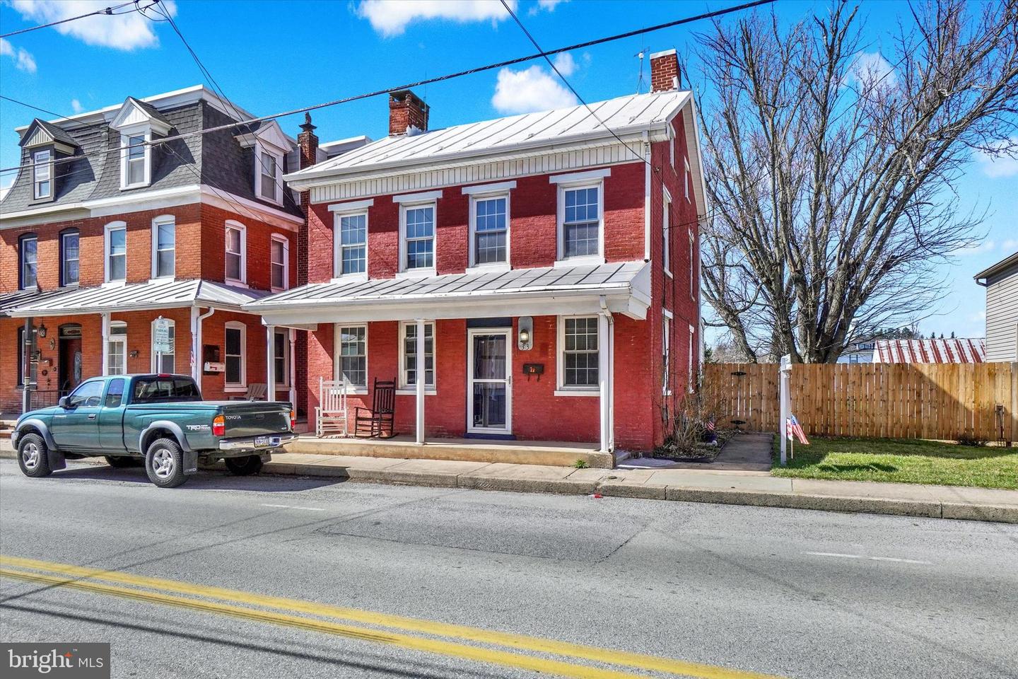 33 W Canal Street, Dover