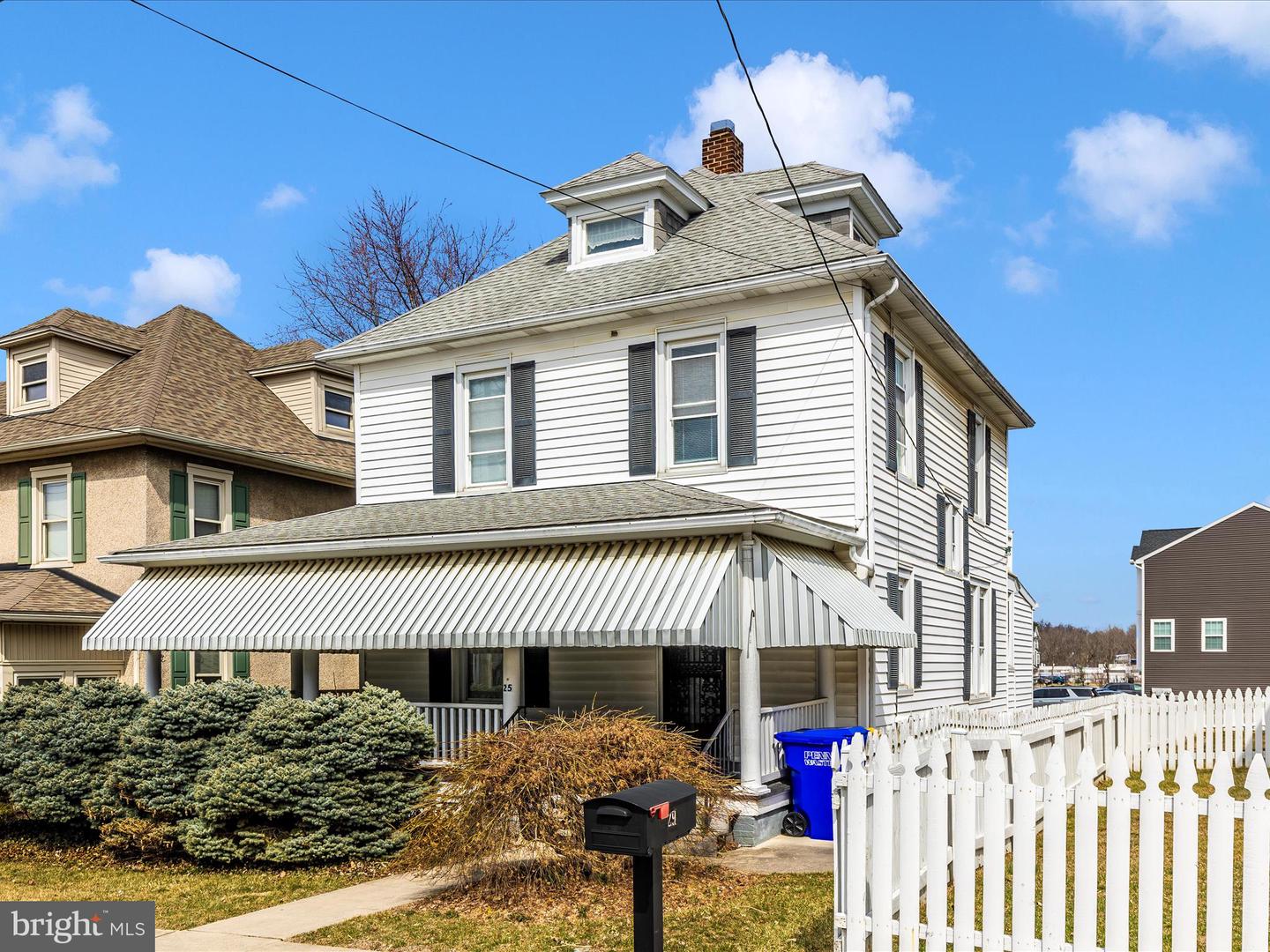 25 E Franklin Street, New Freedom