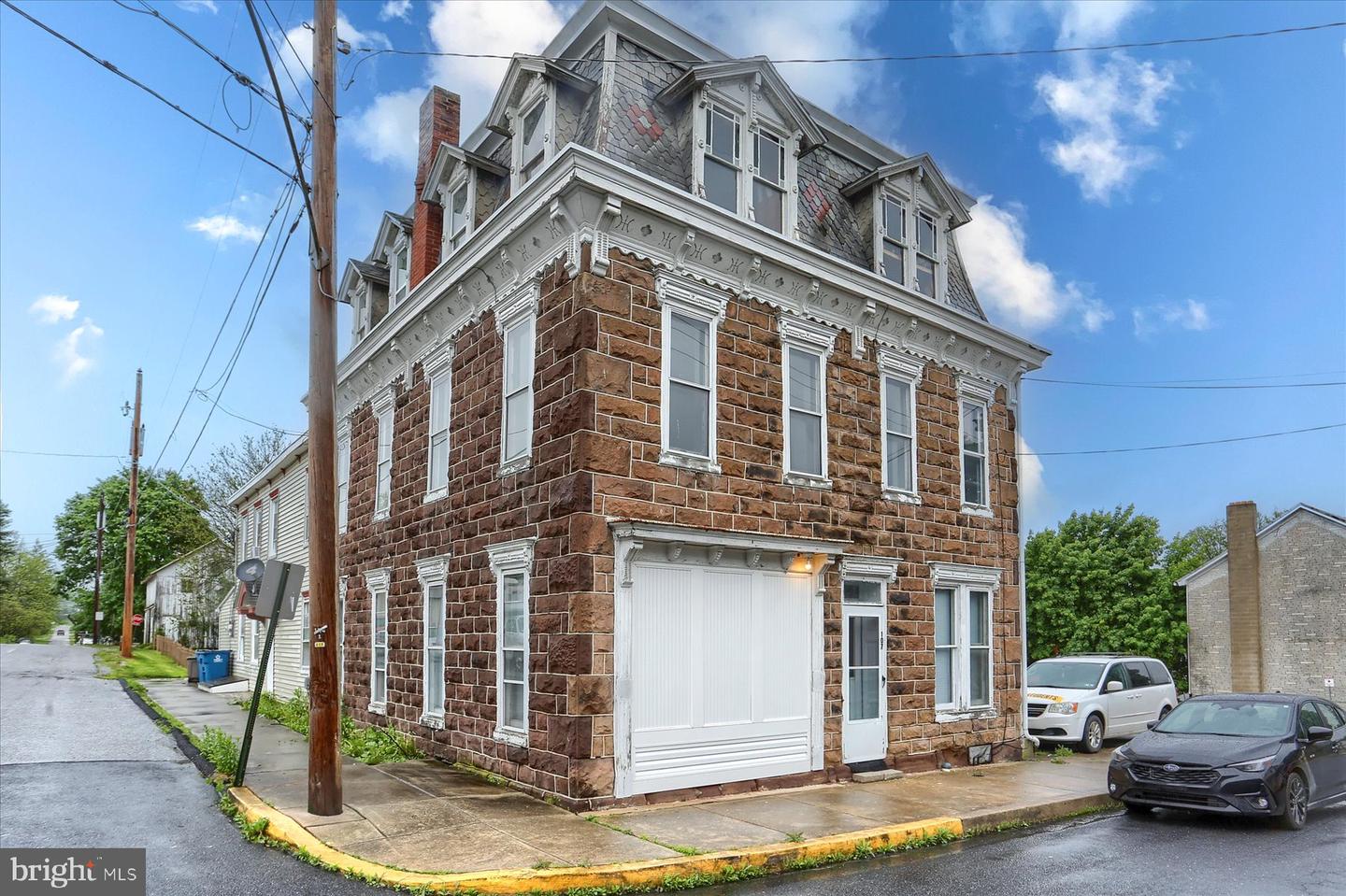 107 W Front Street, Lewisberry