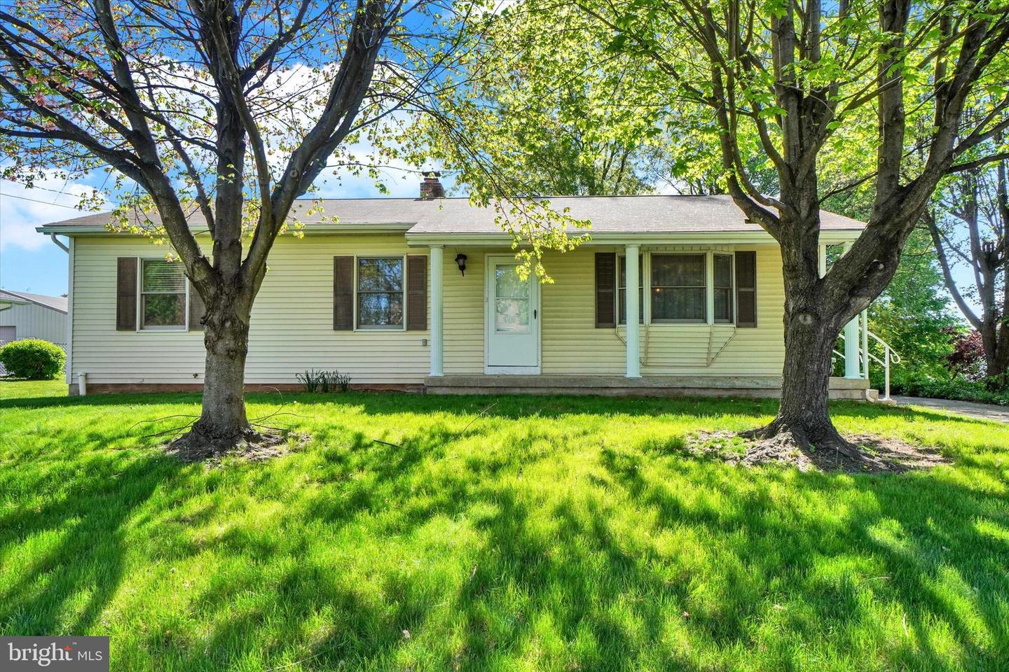 237 Cloverlane Drive, Manchester