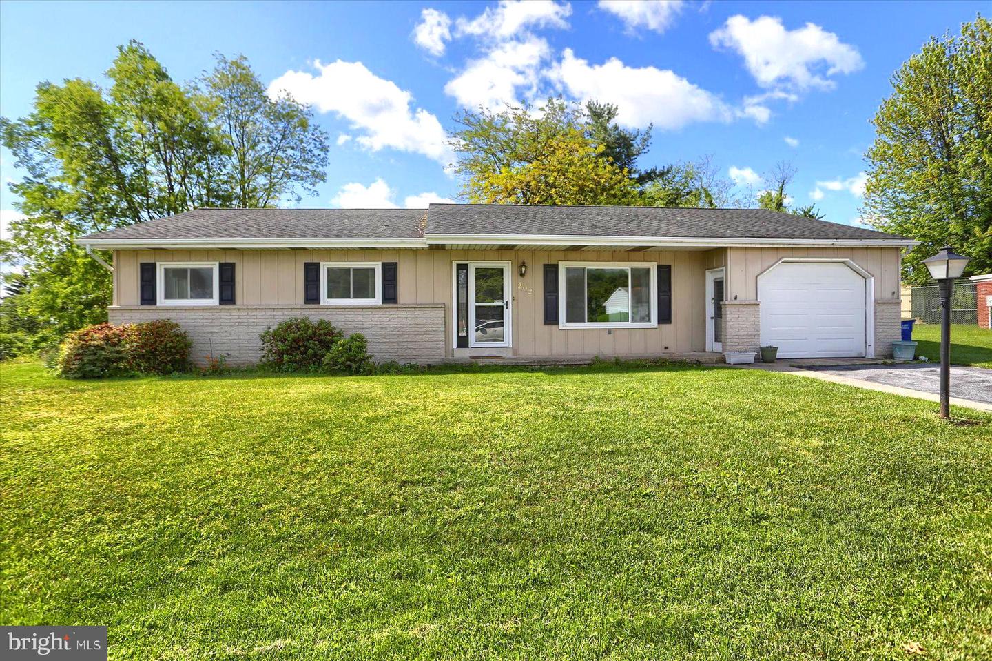 202 Hillcrest Drive, New Cumberland
