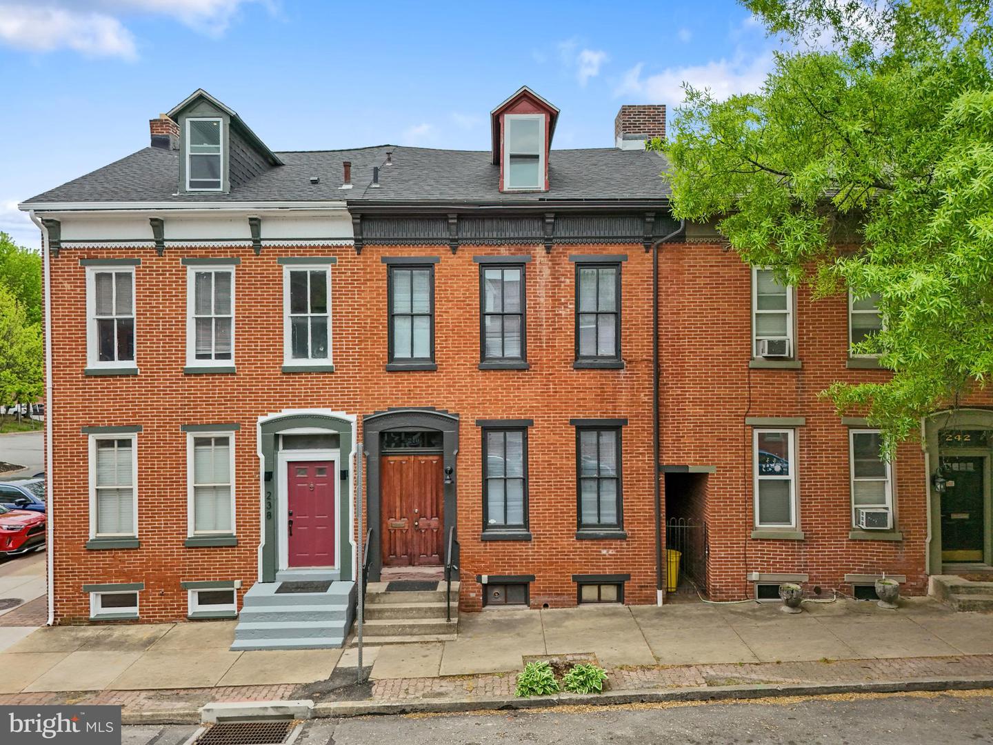 240 W Philadelphia Street, York