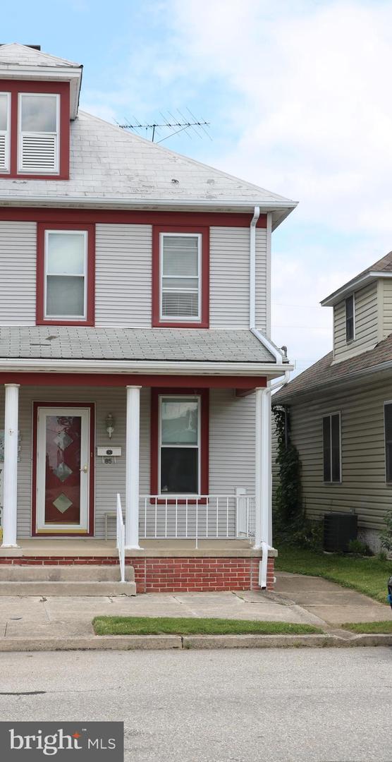 85 South Street, Hanover