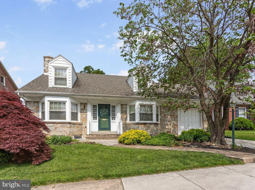 218 Main Street N, Spring Grove