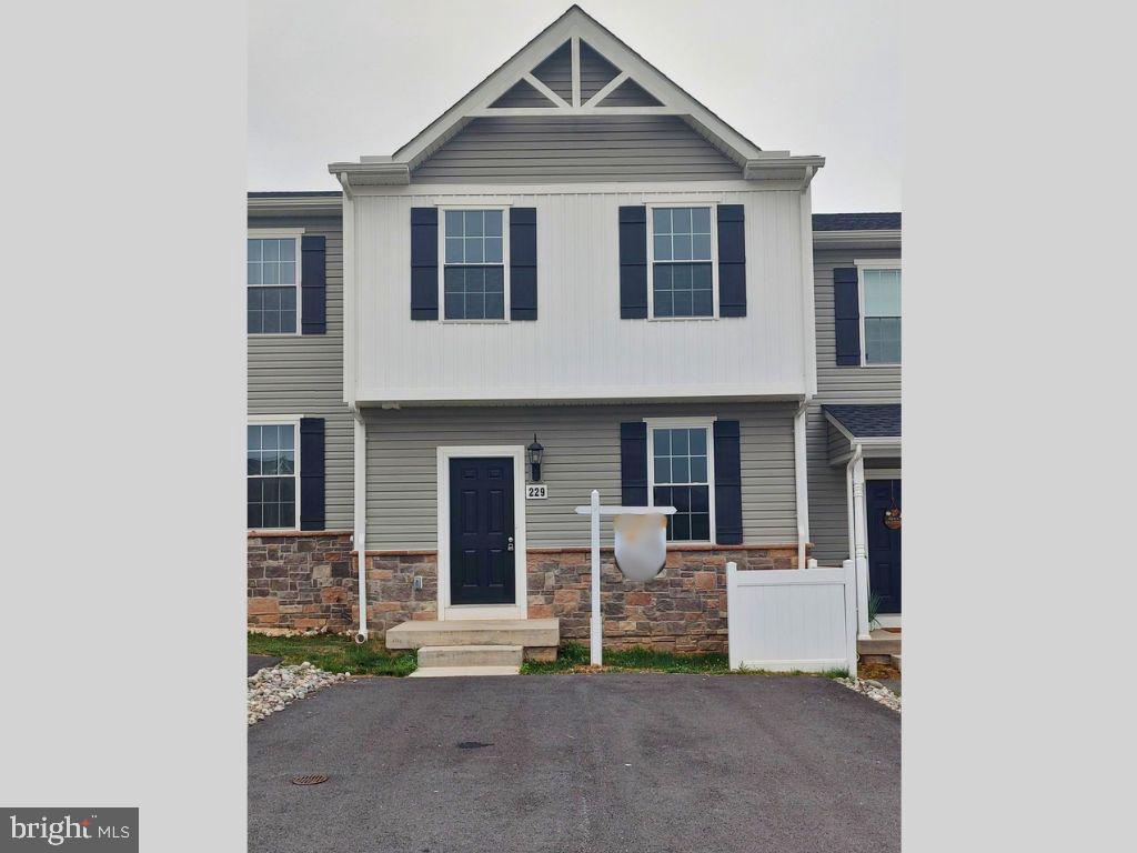 229 Holstein Drive #111, Hanover