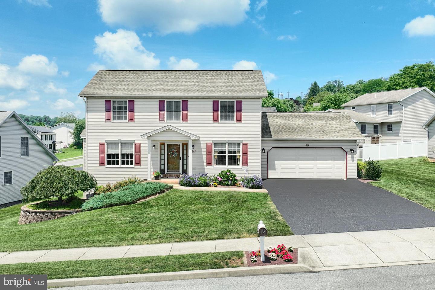 457 Chestnut Way, New Cumberland