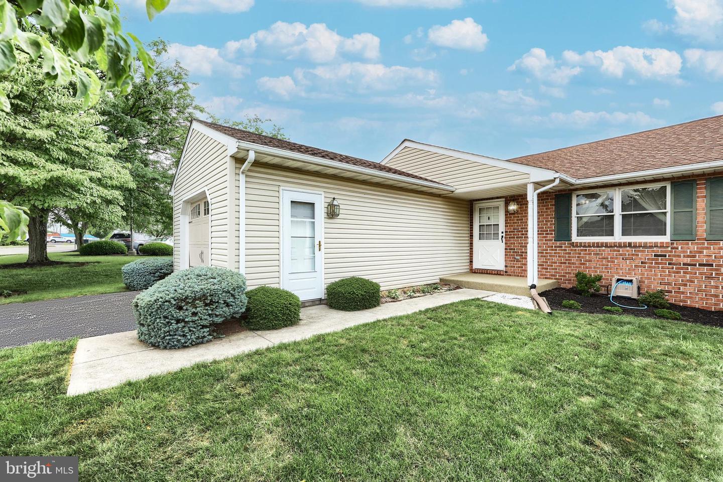 210 Kennedy Court, Hanover