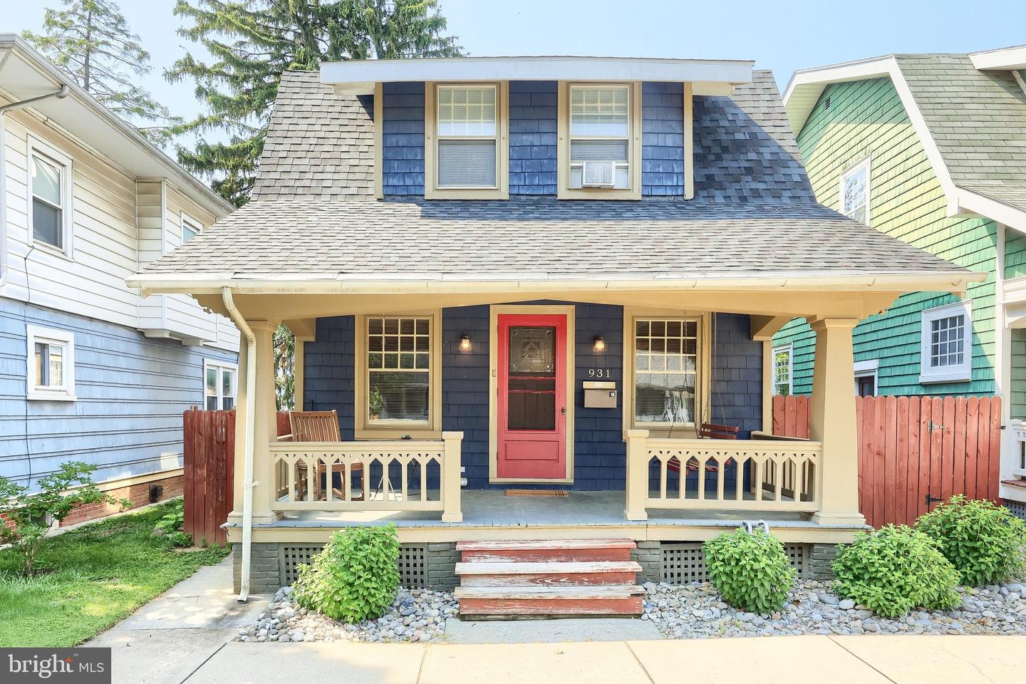 931 Wayne Avenue, York