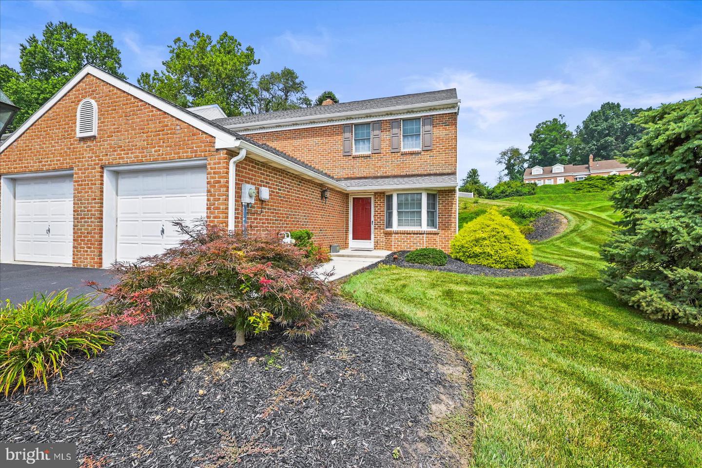 215 Wyntre Brooke Drive #1, York