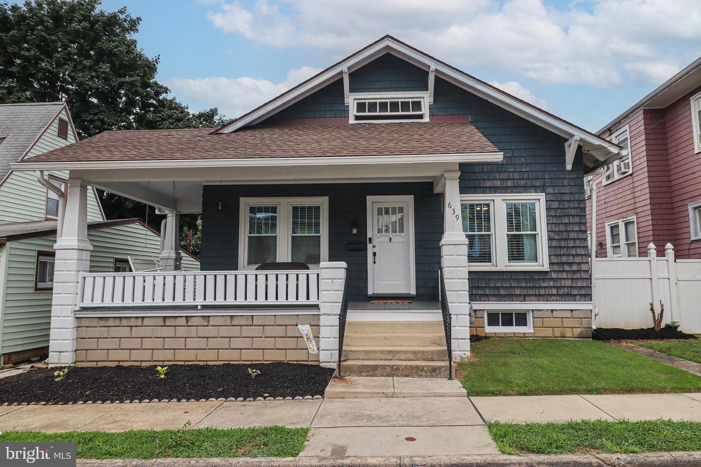 639 Dallas Street, York