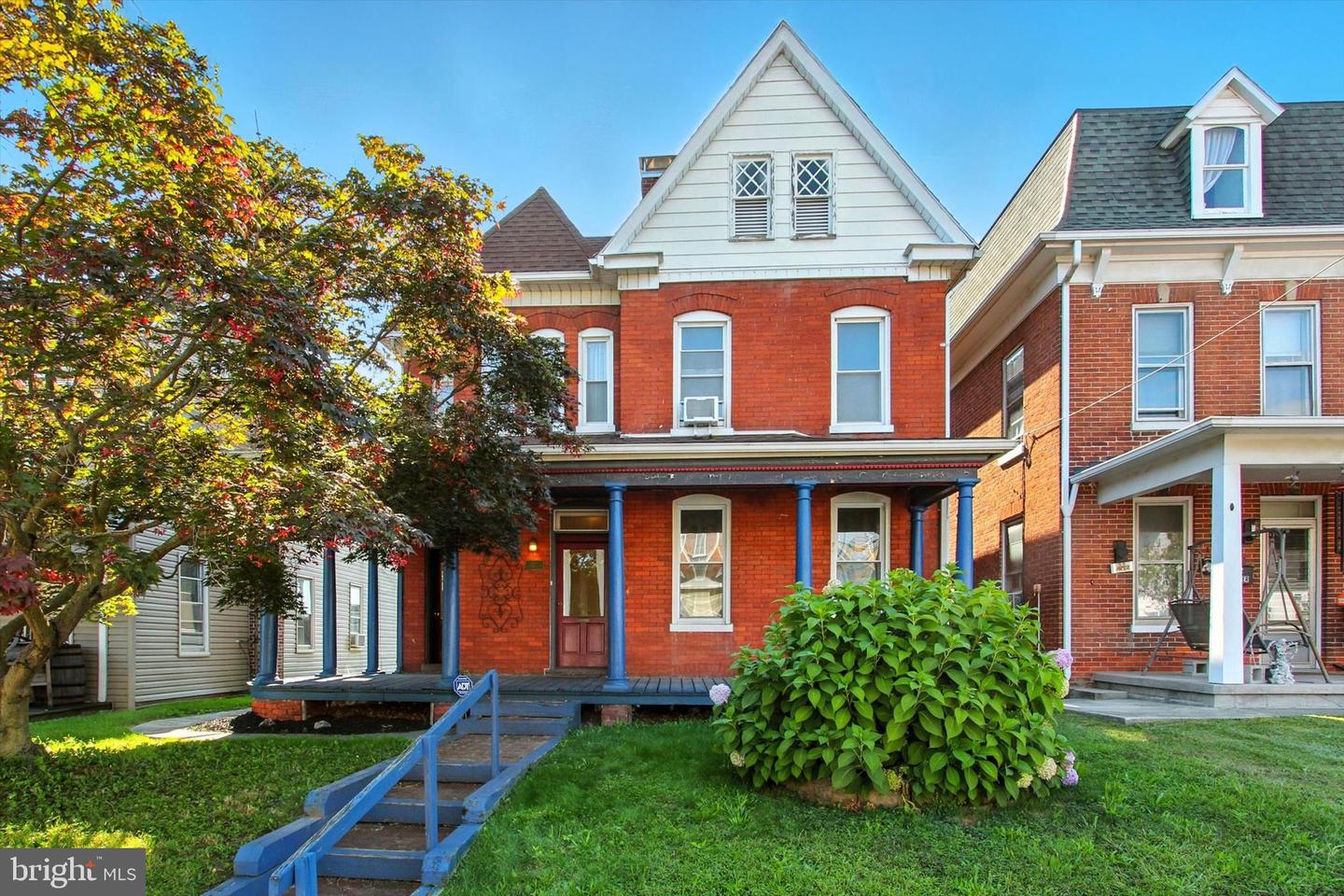 46 N Main Street, Spring Grove