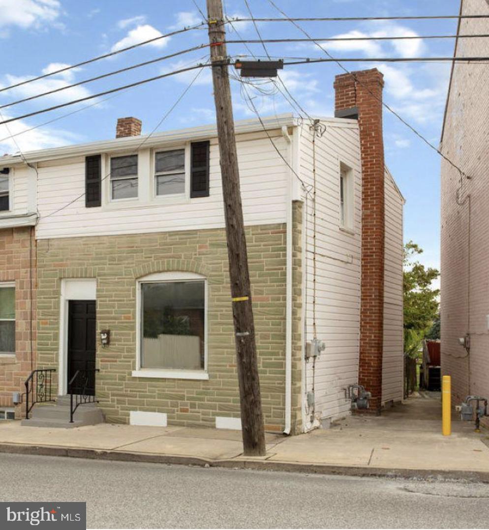 229 N Sherman Street, York