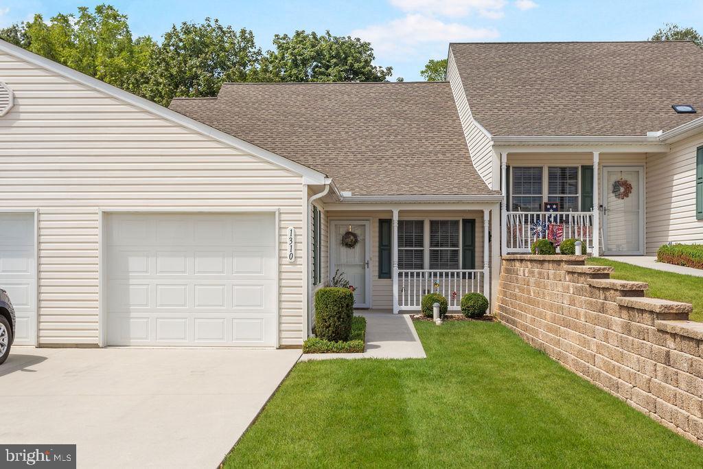 1310 Pleasant View Drive #67, Spring Grove