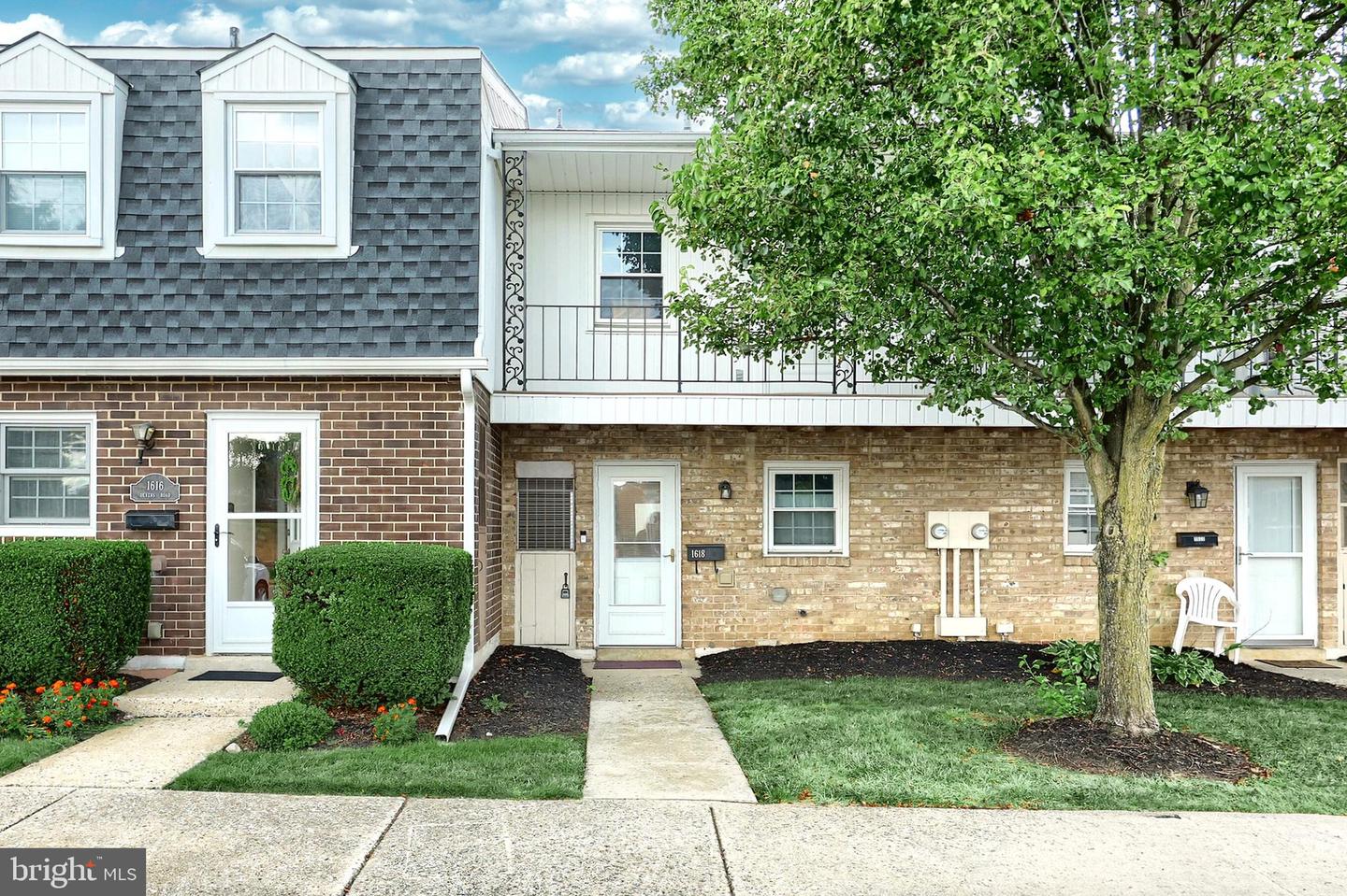 1618 Devers Road, York