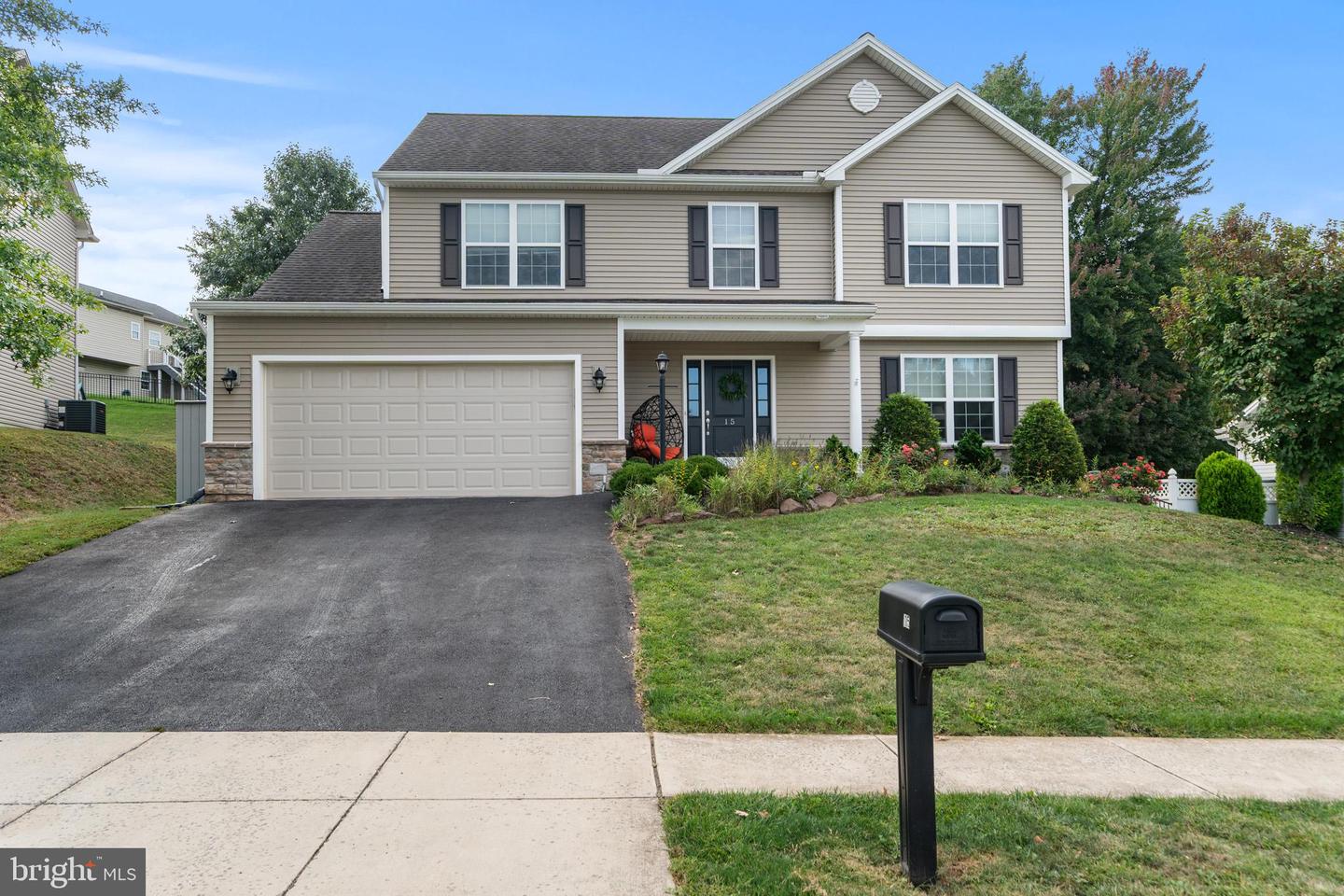 15 Winterberry Lane, Etters