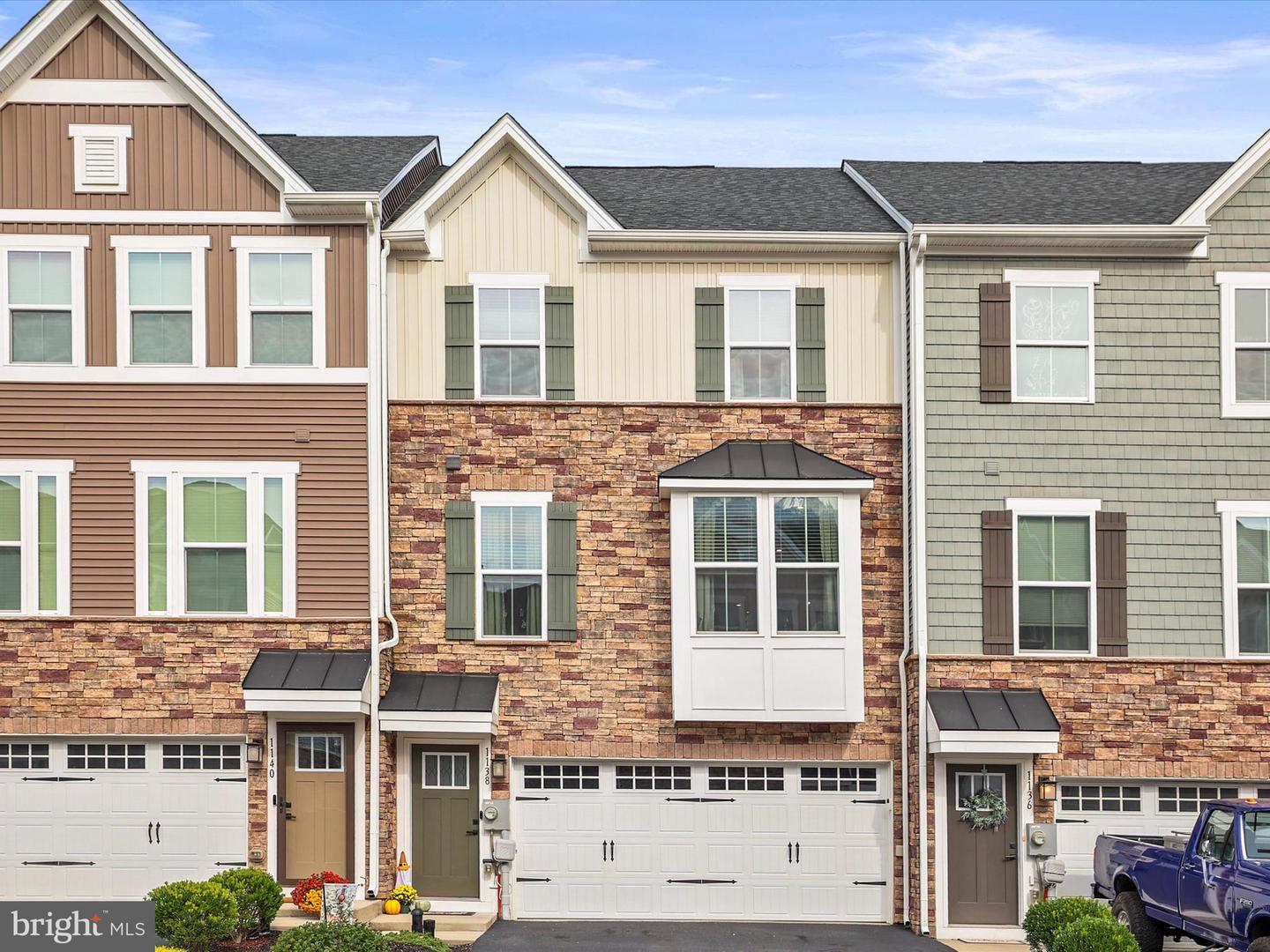 1138 Rosecroft Lane, York