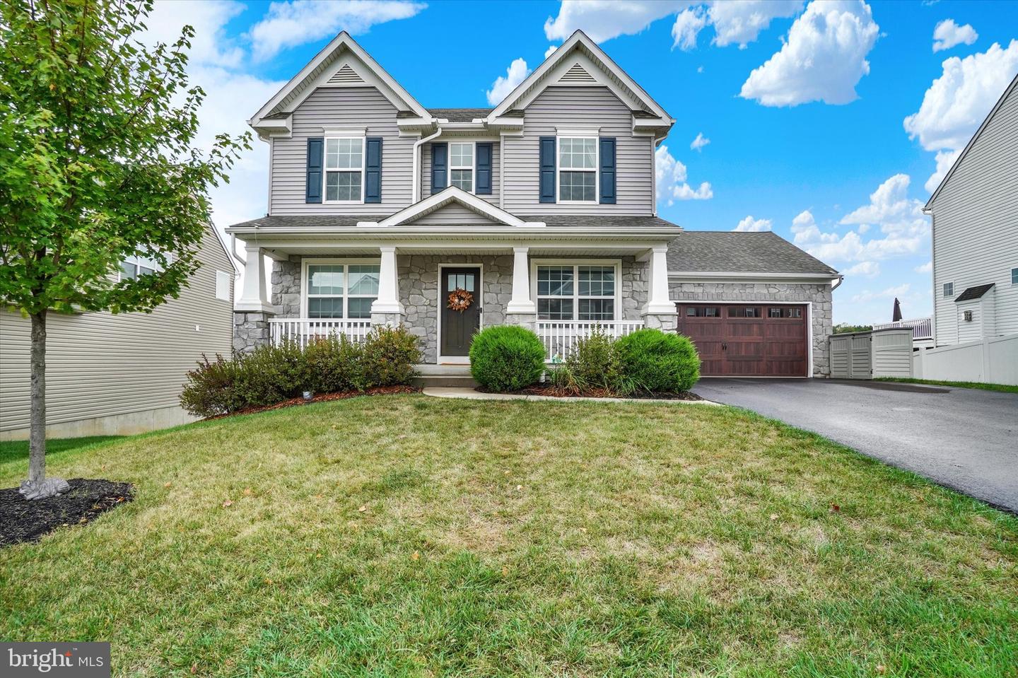 705 Seaton Drive, York