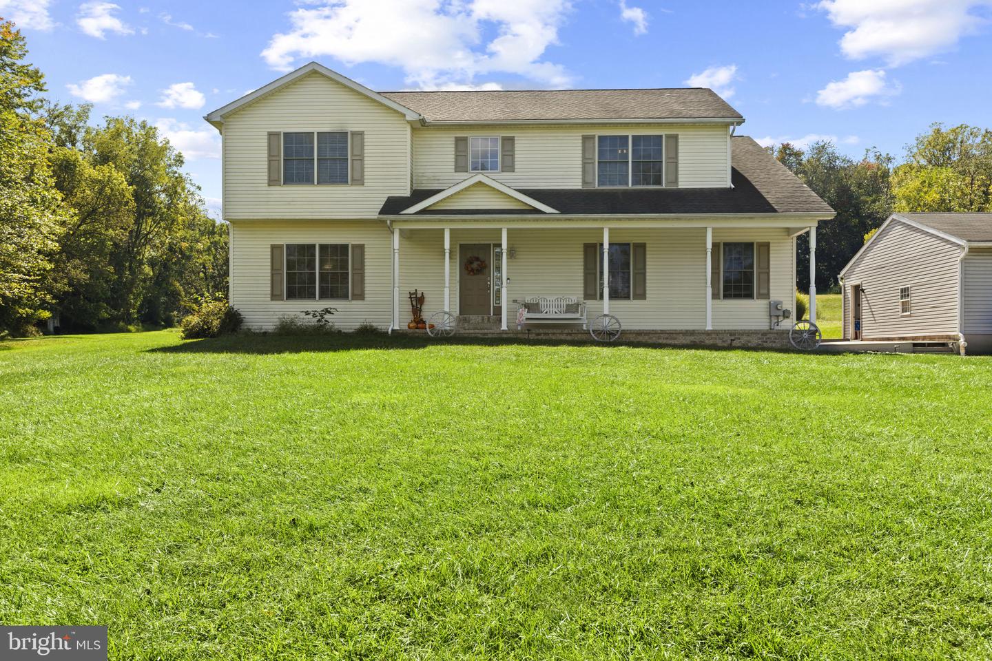1350 Porters Road, Spring Grove