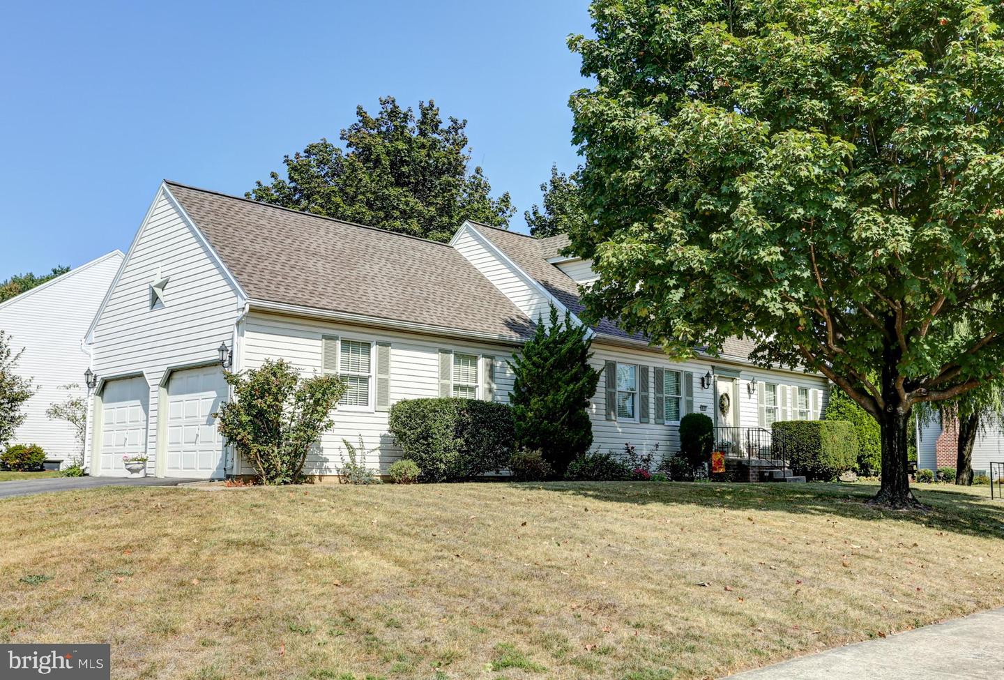 419 Clemens Drive, Dillsburg