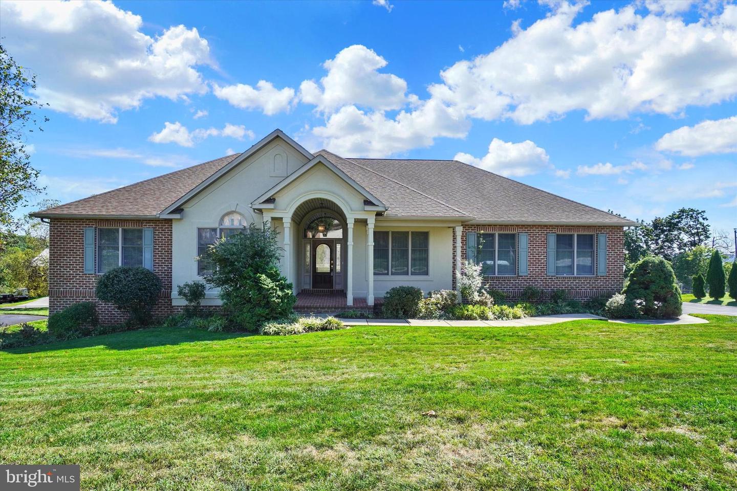 2280 Spangler Circle, York
