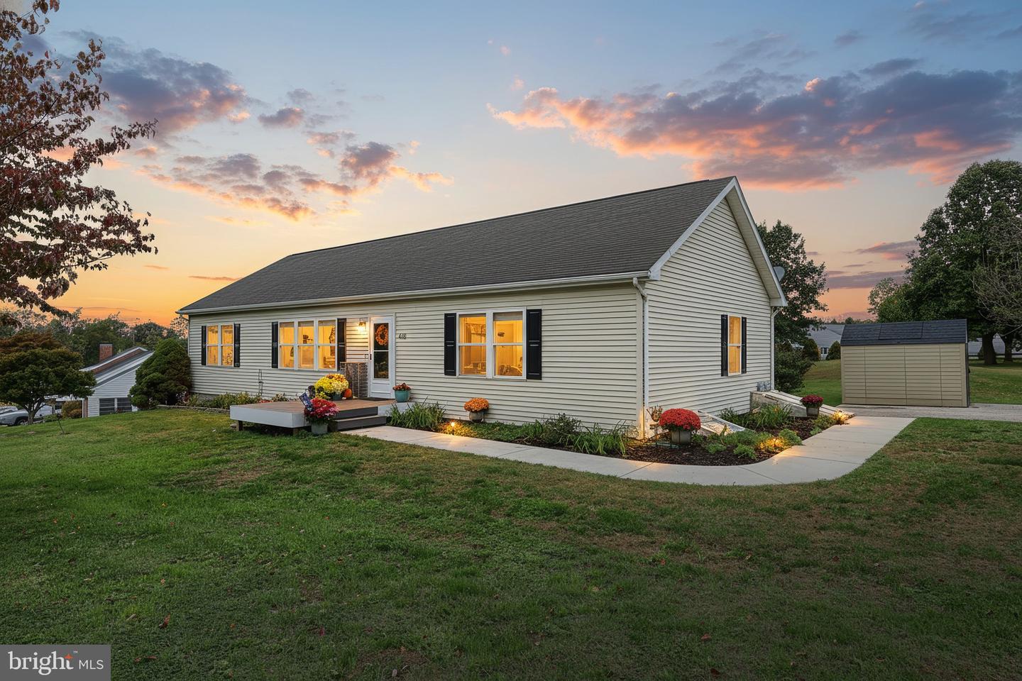 418 Leedy Road, Spring Grove